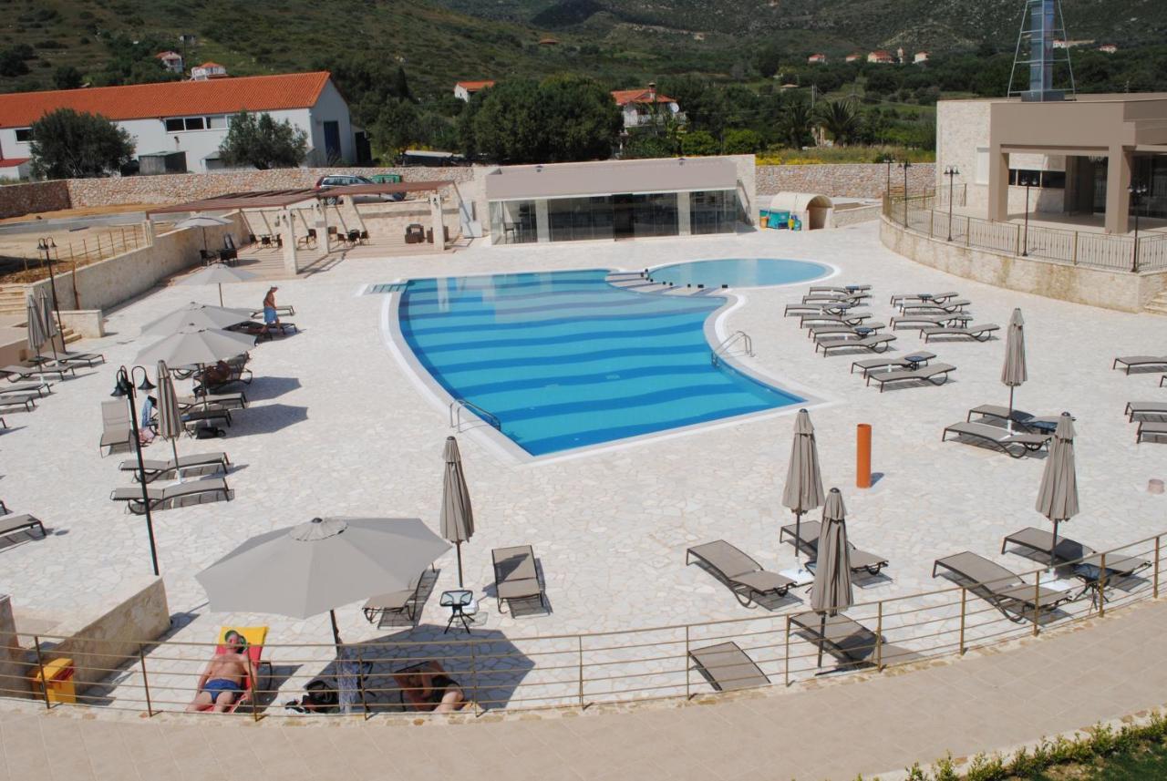 Magnolia Resort (Adults Only) كاتيليوس المظهر الخارجي الصورة